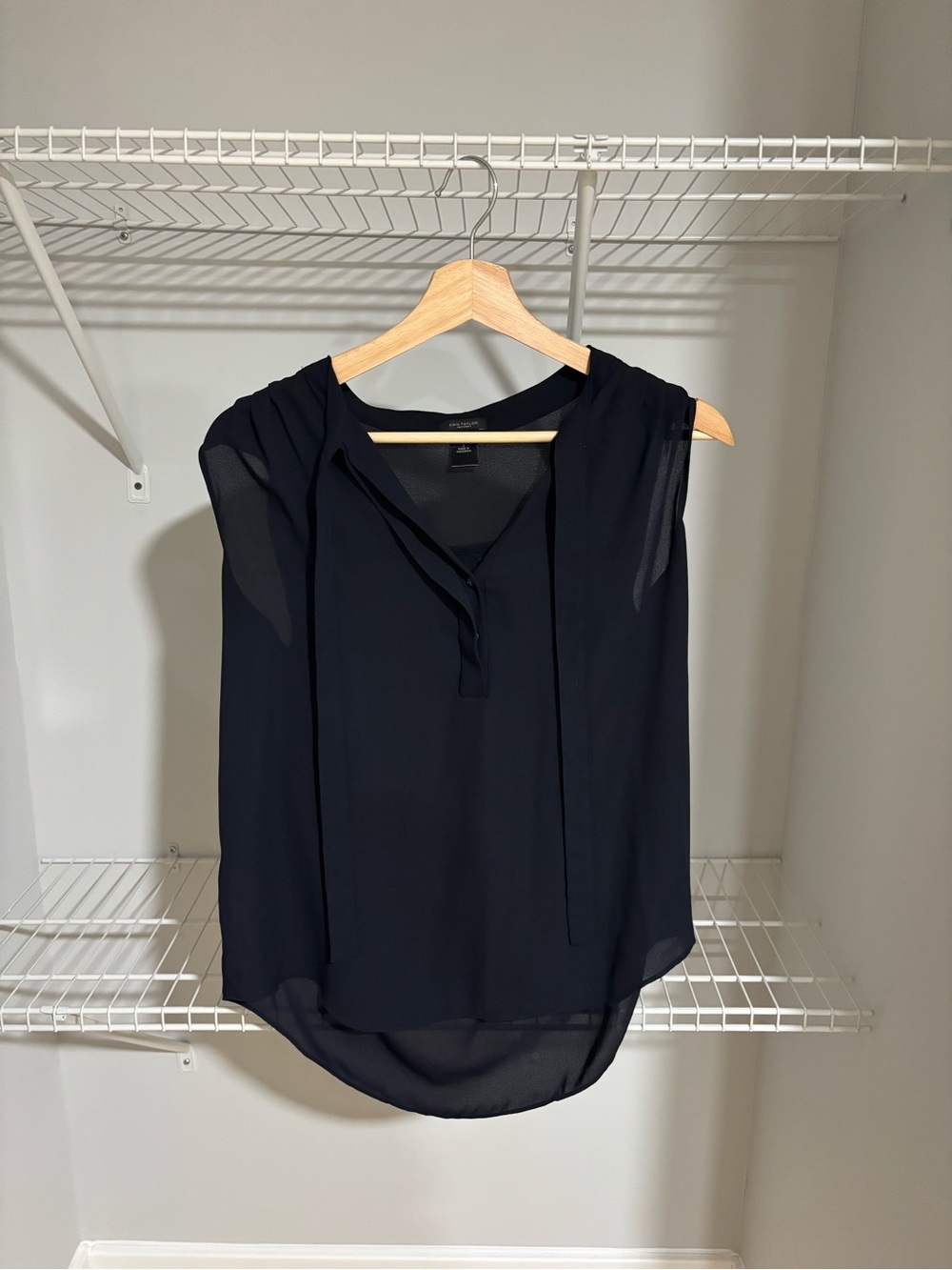 Ann Taylor Factory Black Sleeveless Top